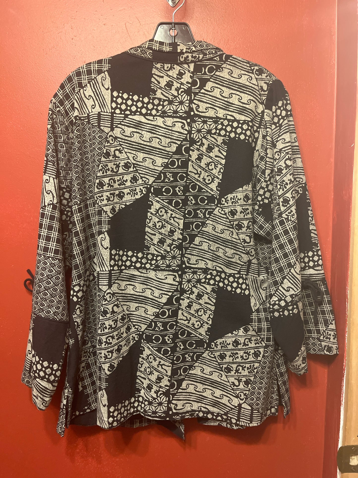 Size M Black/Tan Cotton Print Jacket