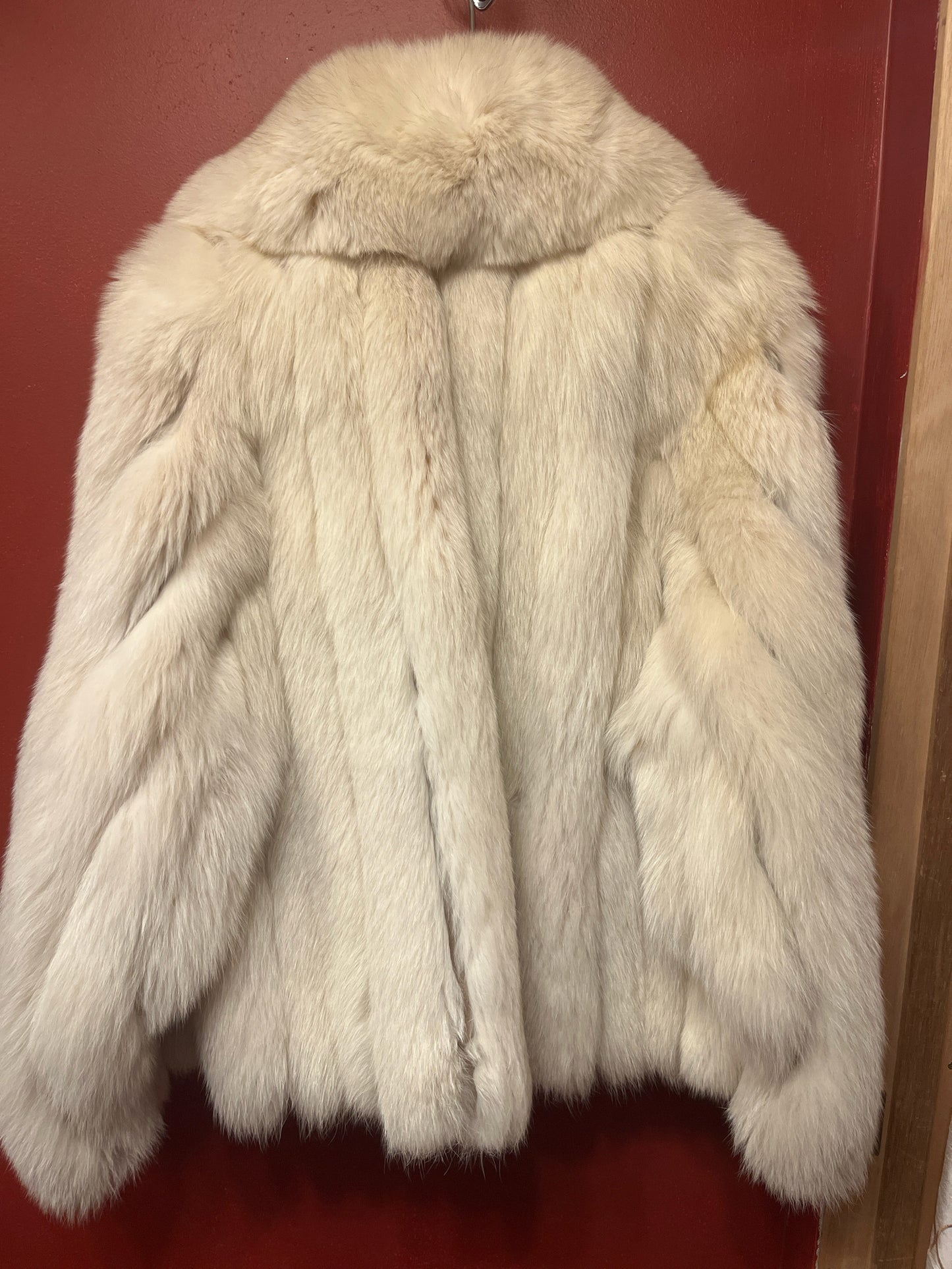 Size L Saga Fox Cream Fur Fox Jacket