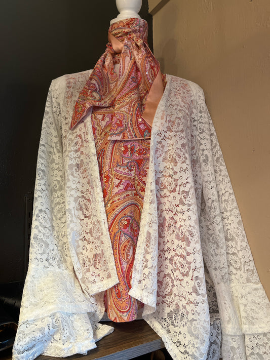 Size L Mea Veor White Lace Cardigan